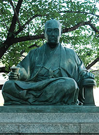 山内容堂　銅像